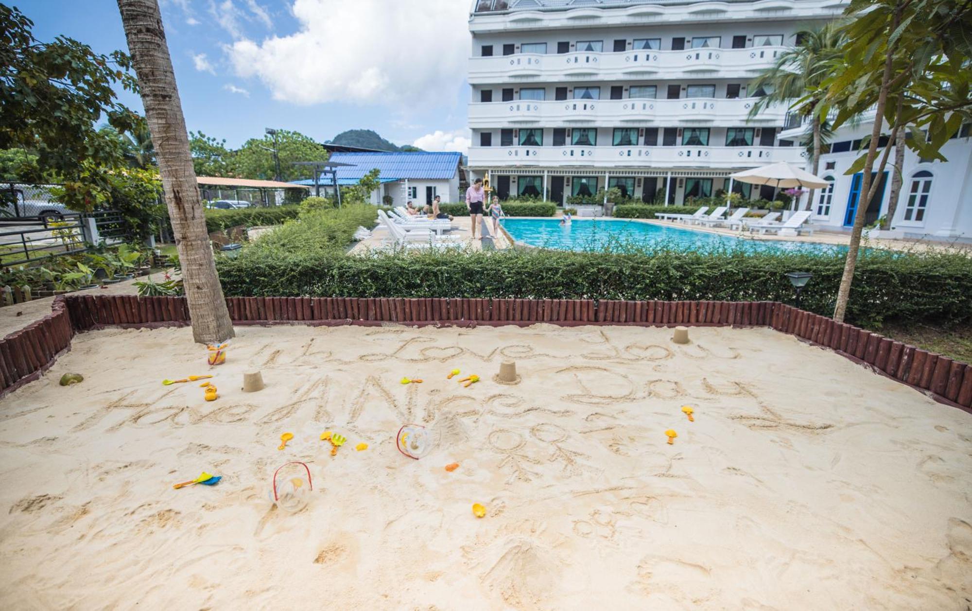 Blue Carina Hotel Phuket Exteriér fotografie